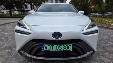 TOYOTA Mirai