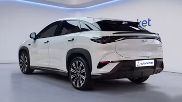 BYD Sealion 7