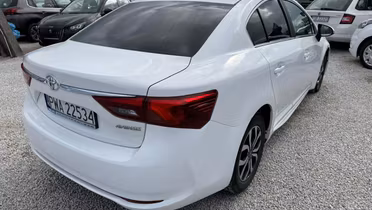 TOYOTA Avensis