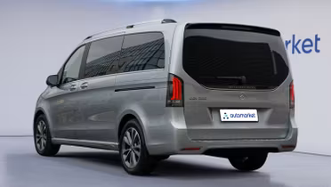 MERCEDES-BENZ EQV