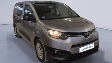 TOYOTA Proace City