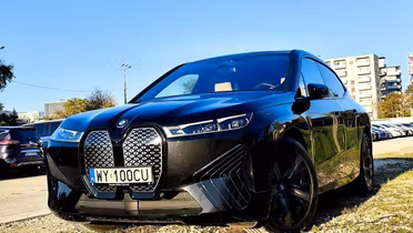 BMW iX