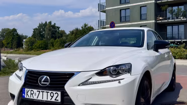 LEXUS IS