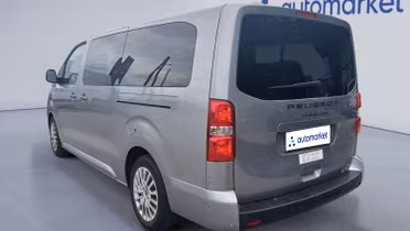 PEUGEOT Traveller