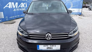 VOLKSWAGEN Touran
