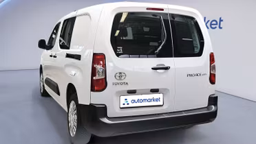 TOYOTA Proace City