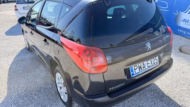 PEUGEOT 207