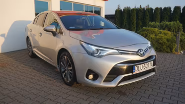 TOYOTA Avensis