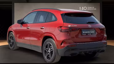 MERCEDES-BENZ GLA