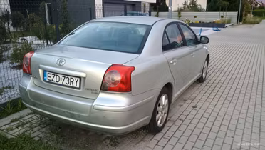 TOYOTA Avensis