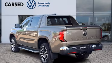 VOLKSWAGEN Amarok
