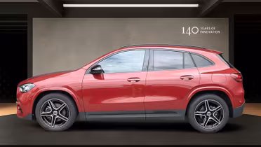 MERCEDES-BENZ GLA
