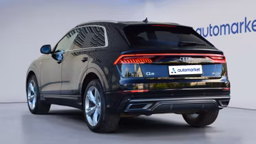 AUDI Q8 / E-Tron