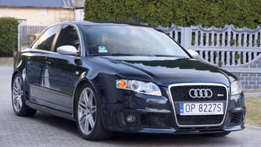 AUDI RS4