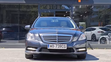 MERCEDES-BENZ E Klasa