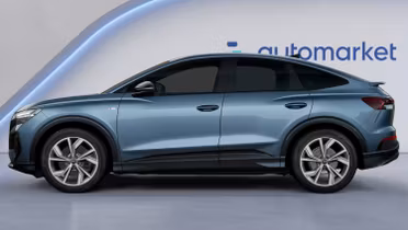 AUDI Q4