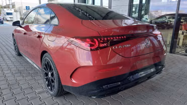 MERCEDES-BENZ CLA