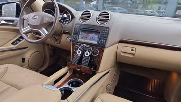 MERCEDES-BENZ GL