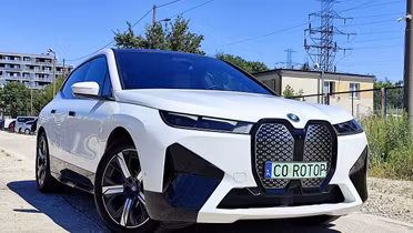 BMW iX