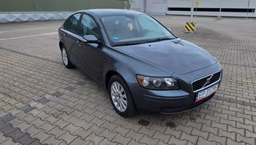 VOLVO S40