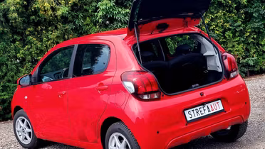 PEUGEOT 108