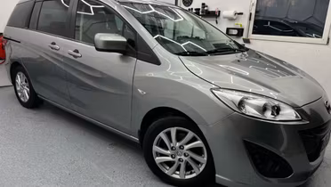 MAZDA 5