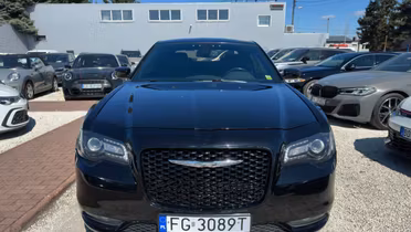 CHRYSLER 300s