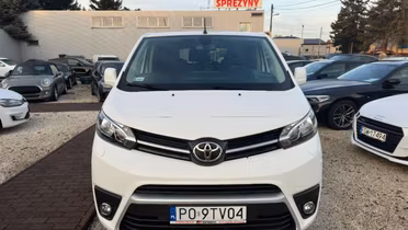 TOYOTA Proace Verso