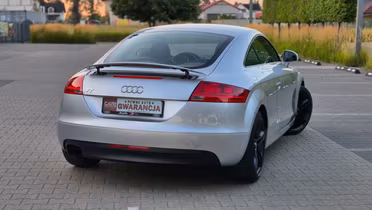 AUDI TT