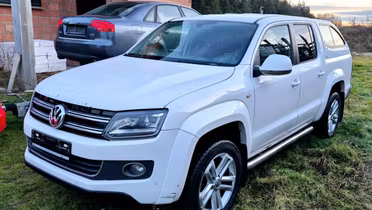 VOLKSWAGEN Amarok