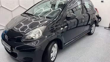 TOYOTA Aygo