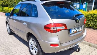 RENAULT Koleos