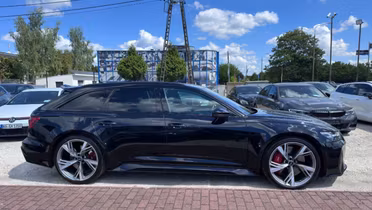 AUDI RS6 Avant