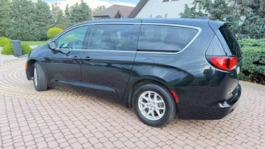 CHRYSLER Pacifica