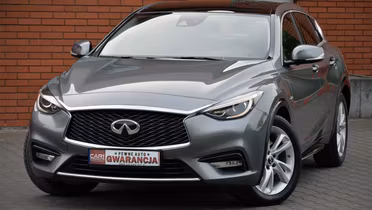 INFINITI Q30