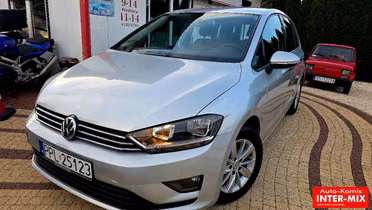 VOLKSWAGEN Golf Sportsvan