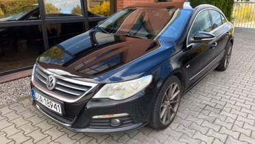 VOLKSWAGEN Passat CC
