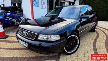 AUDI A8