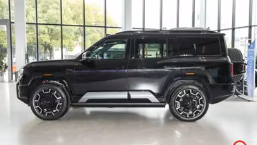 BYD Leopard 8