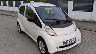 PEUGEOT iOn