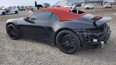 PORSCHE 911