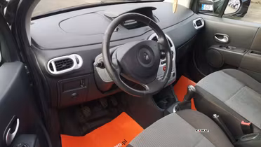 RENAULT Modus