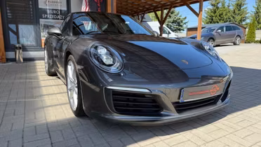 PORSCHE 911