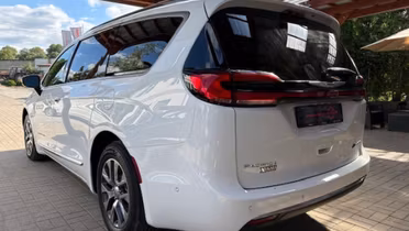 CHRYSLER Pacifica