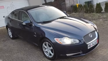 JAGUAR XF
