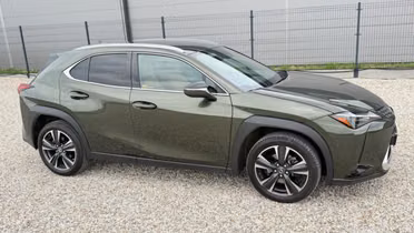 LEXUS UX