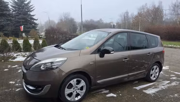 RENAULT Grand Scenic