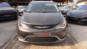 CHRYSLER Pacifica