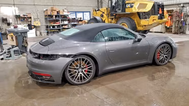 PORSCHE 911