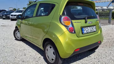 CHEVROLET Spark